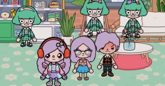 In what ways do the distinct facial features of Toca Life characters influence gameplay?